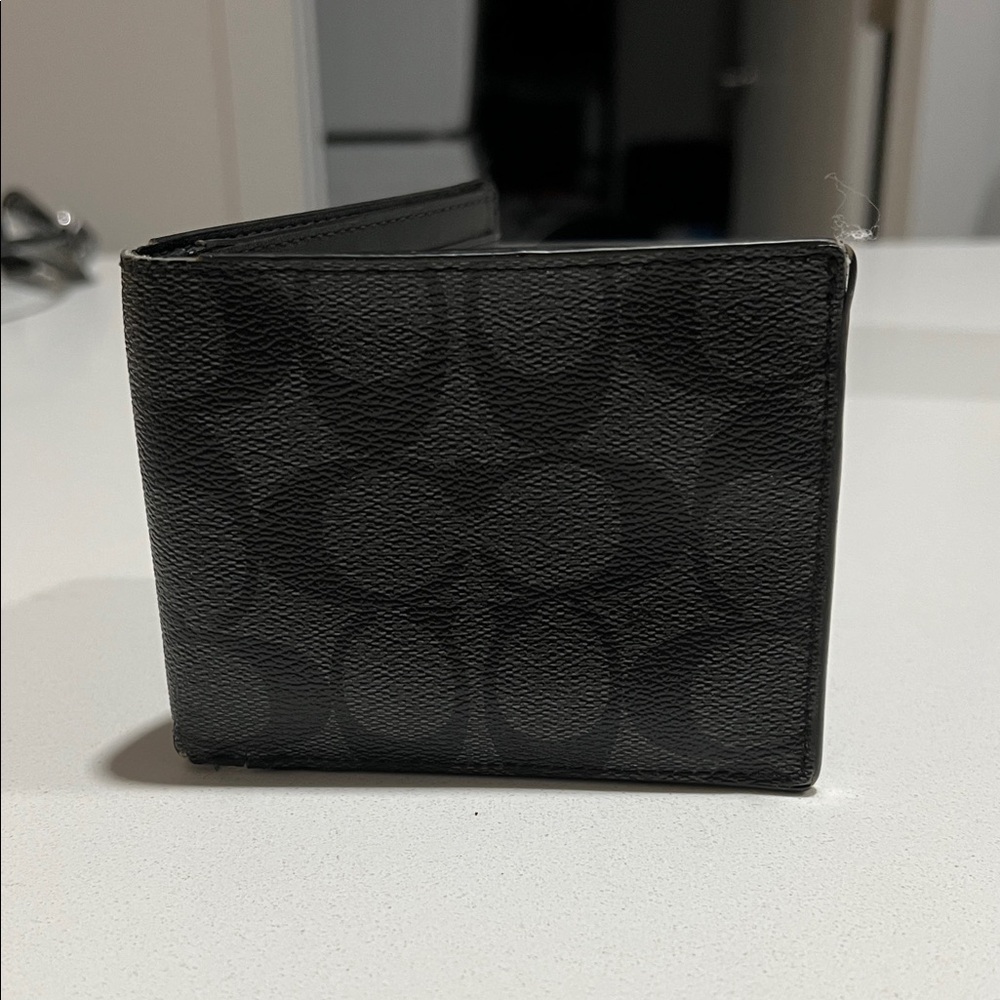 COACH men’s wallet